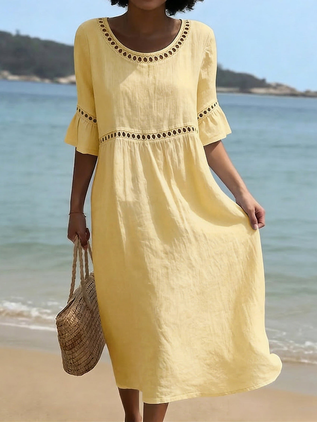 Robe ample en coton-lin confortable avec épissure en dentelle