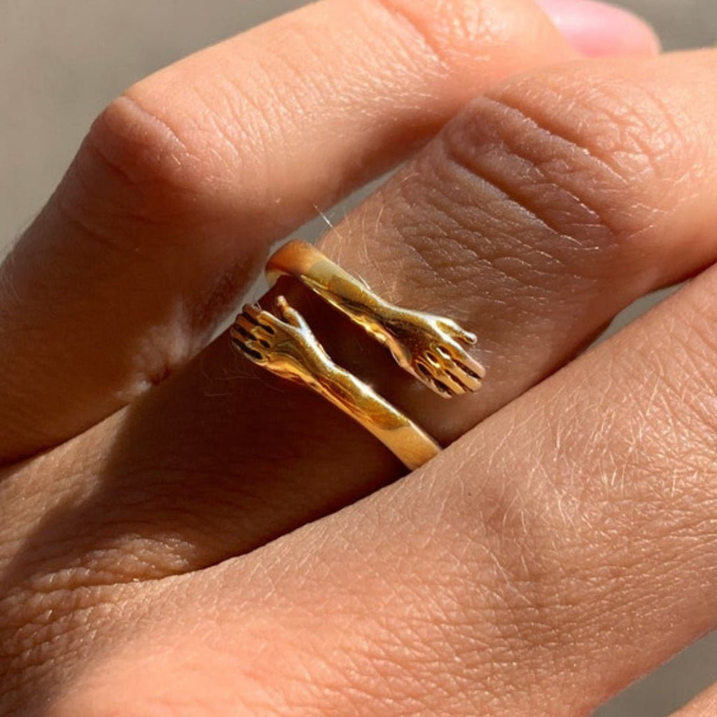 💓2024-Mother's Day Hot Sale🎁Hug Ring