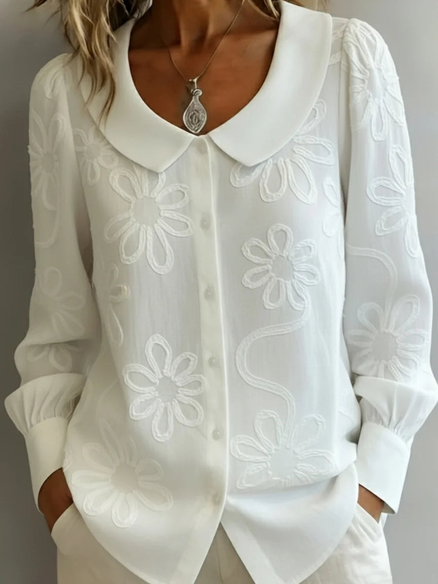 Chemise florale brodée à col claudine vintage